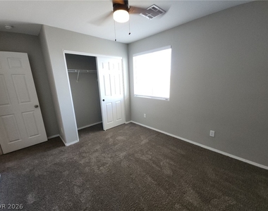 8253 Wildwood Glen Drive - Photo Thumbnail 36