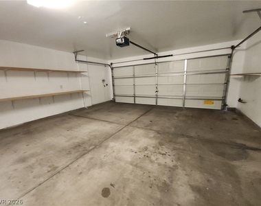 8253 Wildwood Glen Drive - Photo Thumbnail 37