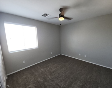 8253 Wildwood Glen Drive - Photo Thumbnail 34