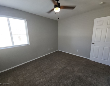 8253 Wildwood Glen Drive - Photo Thumbnail 30