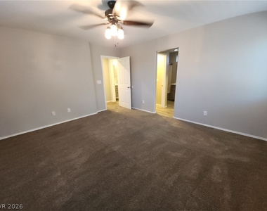 8253 Wildwood Glen Drive - Photo Thumbnail 22
