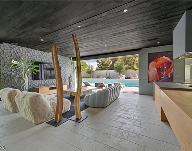 4155 Badura Avenue - Photo Thumbnail 6