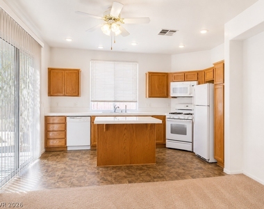 10748 Primrose Arbor Avenue - Photo Thumbnail 2