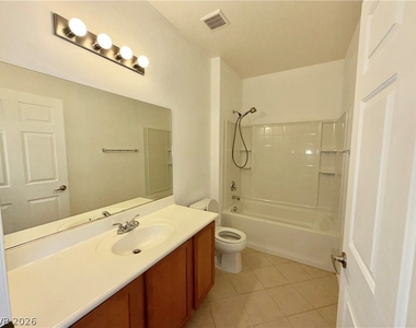 6868 Sky Pointe Drive - Photo Thumbnail 20