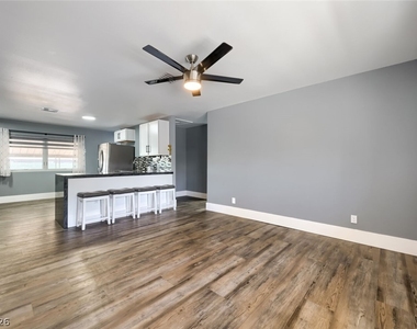 2728 Alcoa Avenue - Photo Thumbnail 4