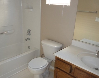 7018 Pacific Coast Street - Photo Thumbnail 24