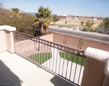 7018 Pacific Coast Street - Photo Thumbnail 11