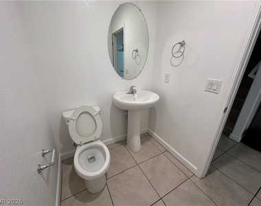 3638 Tripoli Cove Avenue - Photo Thumbnail 13