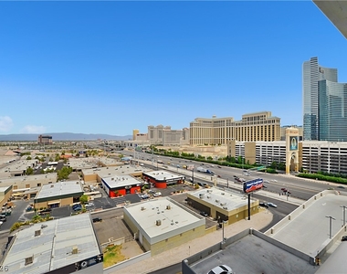 4471 Dean Martin Drive - Photo Thumbnail 13