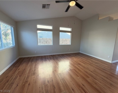 7616 Gosport Avenue - Photo Thumbnail 4