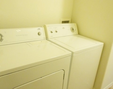 4014 Dripping Springs Avenue - Photo Thumbnail 16