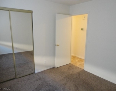 4014 Dripping Springs Avenue - Photo Thumbnail 14