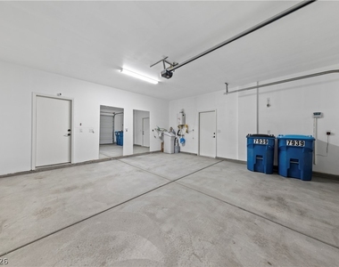 7939 Torreys Peak Street - Photo Thumbnail 11