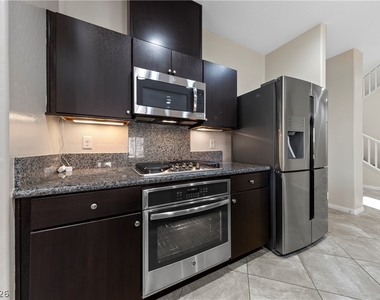 7939 Torreys Peak Street - Photo Thumbnail 14