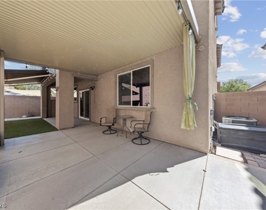 7939 Torreys Peak Street - Photo Thumbnail 9