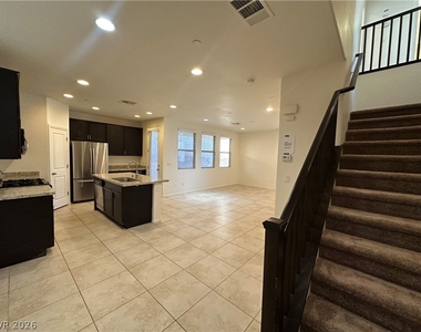 7563 Whitman Colonial Street - Photo Thumbnail 5