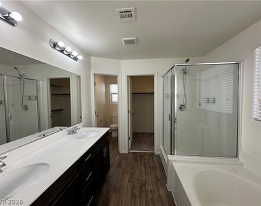7563 Whitman Colonial Street - Photo Thumbnail 9