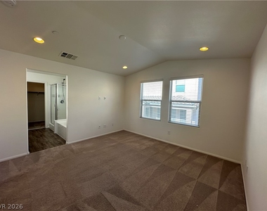 7563 Whitman Colonial Street - Photo Thumbnail 7