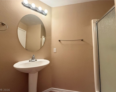 8816 Pine Pitch Drive - Photo Thumbnail 14