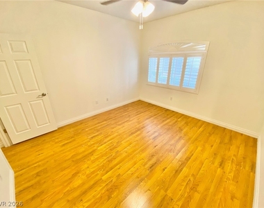 5415 W Harmon Avenue - Photo Thumbnail 12