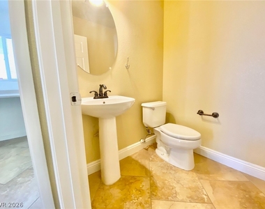 8482 Canvas Vest Court - Photo Thumbnail 16