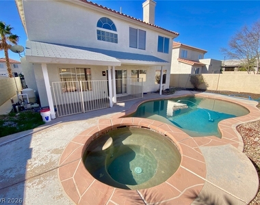 8482 Canvas Vest Court - Photo Thumbnail 15