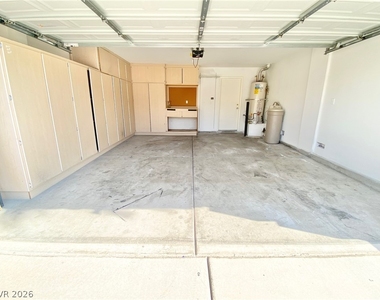 8482 Canvas Vest Court - Photo Thumbnail 18