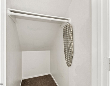 8713 Majestic Pine Avenue - Photo Thumbnail 21