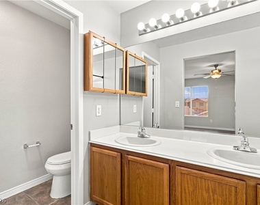 8713 Majestic Pine Avenue - Photo Thumbnail 39