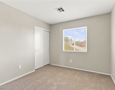 8713 Majestic Pine Avenue - Photo Thumbnail 34