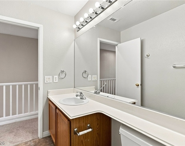 8713 Majestic Pine Avenue - Photo Thumbnail 31