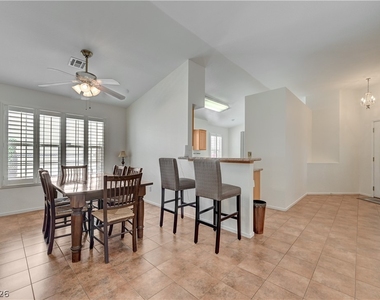 5001 Cedar Lawn Way - Photo Thumbnail 13