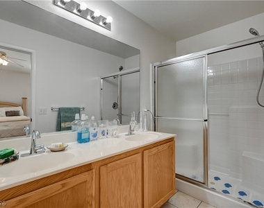 5001 Cedar Lawn Way - Photo Thumbnail 27