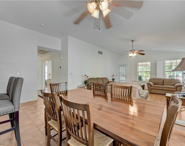5001 Cedar Lawn Way - Photo Thumbnail 17