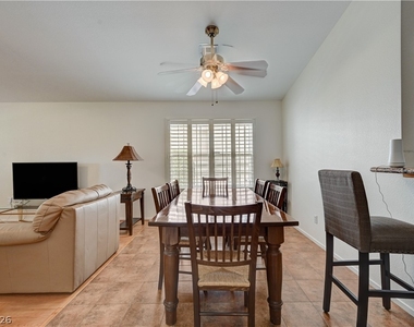 5001 Cedar Lawn Way - Photo Thumbnail 14