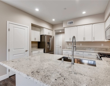 845 Pantara Place - Photo Thumbnail 22