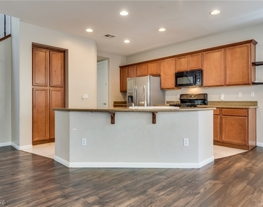 2305 Aragon Canyon Street - Photo Thumbnail 9