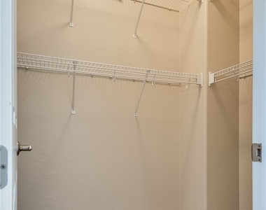 2305 Aragon Canyon Street - Photo Thumbnail 22