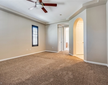 2305 Aragon Canyon Street - Photo Thumbnail 18