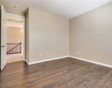 2305 Aragon Canyon Street - Photo Thumbnail 24