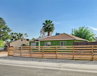 1720 E Carson Avenue - Photo Thumbnail 1