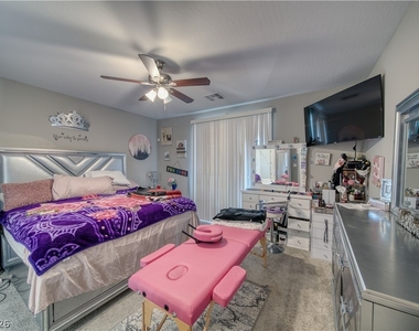 2659 Glen Valley Avenue - Photo Thumbnail 15