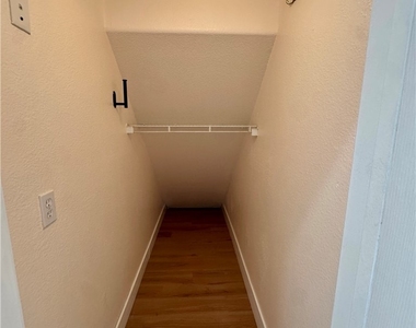 6317 Beige Bluff Street - Photo Thumbnail 30