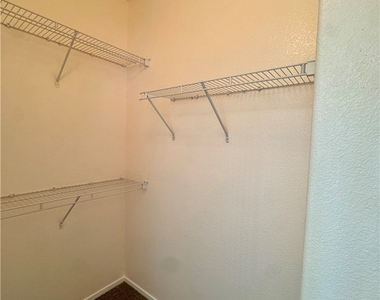 6317 Beige Bluff Street - Photo Thumbnail 16