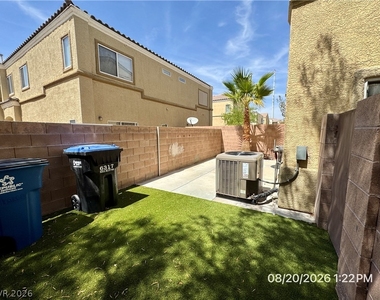 6317 Beige Bluff Street - Photo Thumbnail 10