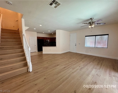 6317 Beige Bluff Street - Photo Thumbnail 9