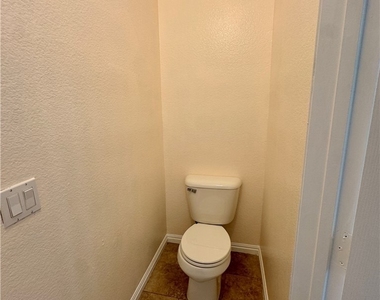 6317 Beige Bluff Street - Photo Thumbnail 18