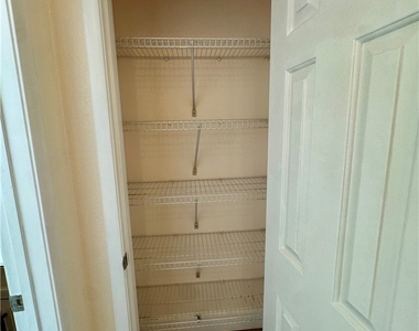 6317 Beige Bluff Street - Photo Thumbnail 31