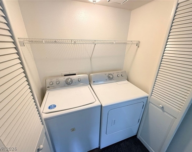 3145 Flamingo Road - Photo Thumbnail 18