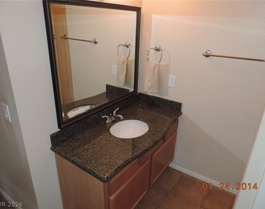 3145 Flamingo Road - Photo Thumbnail 5